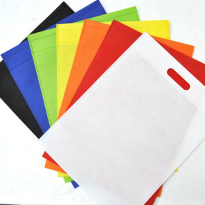 Non-Woven-D-cut-bags-in-kenya-allizz-packagings